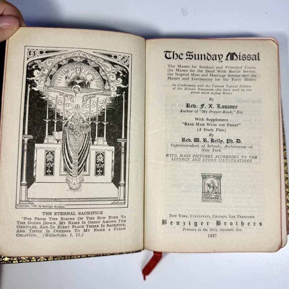1937 The Sunday Missal Father Lasance Catholic Prayer Mass Book Benziger Vintage